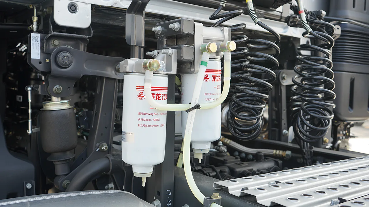 Xe đầu kéo Chenglong H5V EcoX 390HP