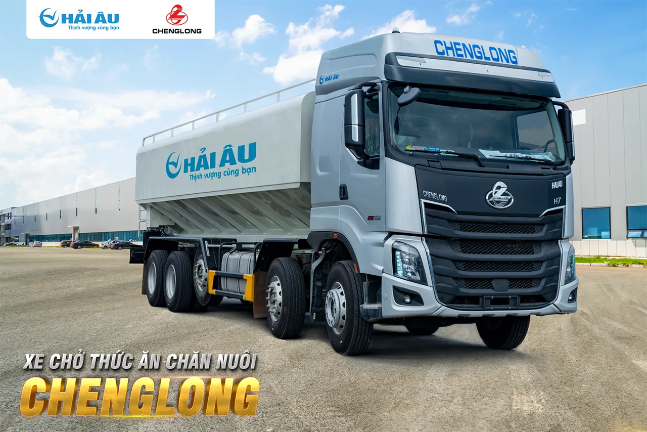 XE CHỞ THỨC ĂN CHĂN NUÔI (XE BỒN CHỞ CÁM) - 32 KHỐI