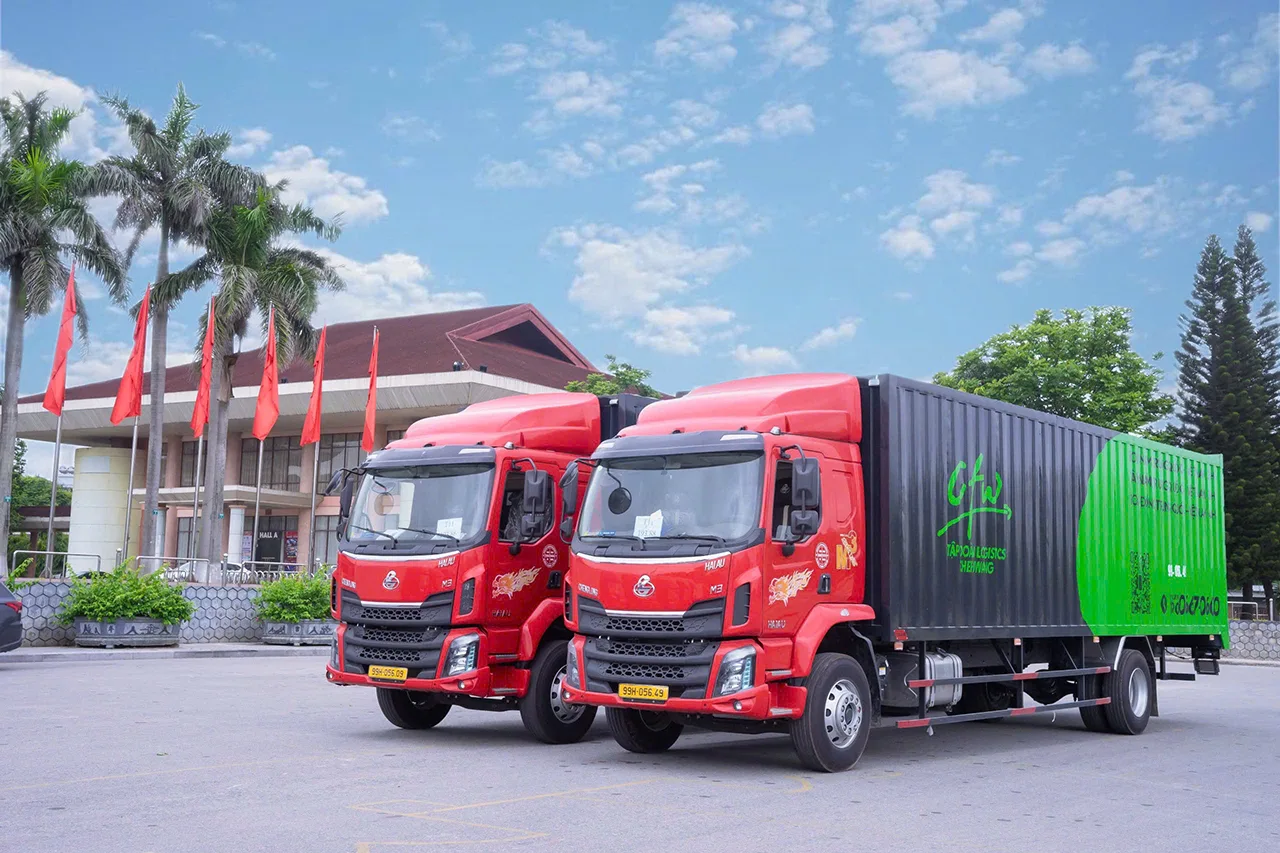 PHÍ ĐĂNG KÝ XE GIẢM SÂU TẠI HÀ NỘI & TP. HCM TRONG NĂM 2025 - TIN VUI CHO KHÁCH HÀNG VÀ DOANH NGHIỆP VẬN TẢI